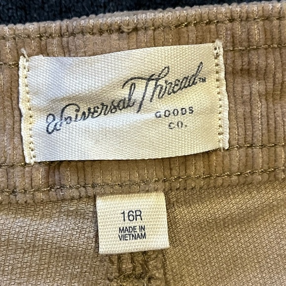 Wide leg corduroy pants. High rise ankle length. 98% cotton. Khaki/ tan 16 NWOT - Picture 7 of 16